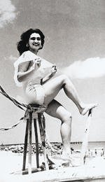 hebe4.jpg (9471 bytes)