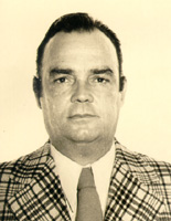 hiltong1.jpg (21987 bytes)